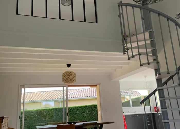 בית נופש Maison Proche Hossegor *